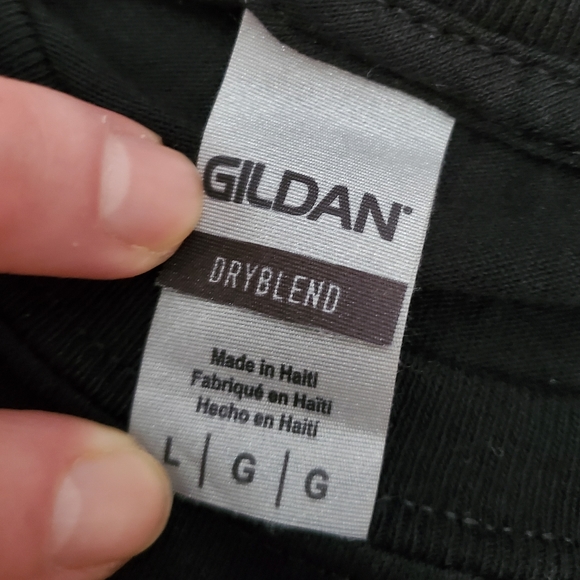 Womans tee - Picture 2 of 2